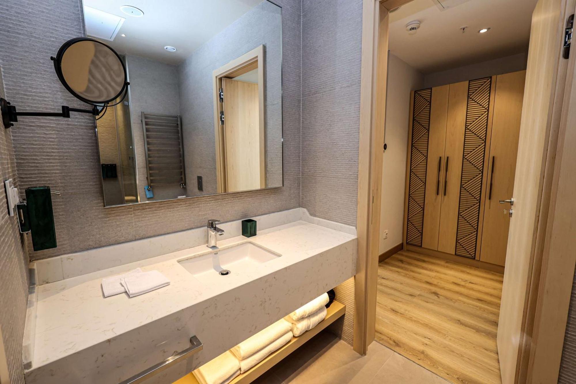Hilton Garden Inn Samarkand Sogd Exterior foto